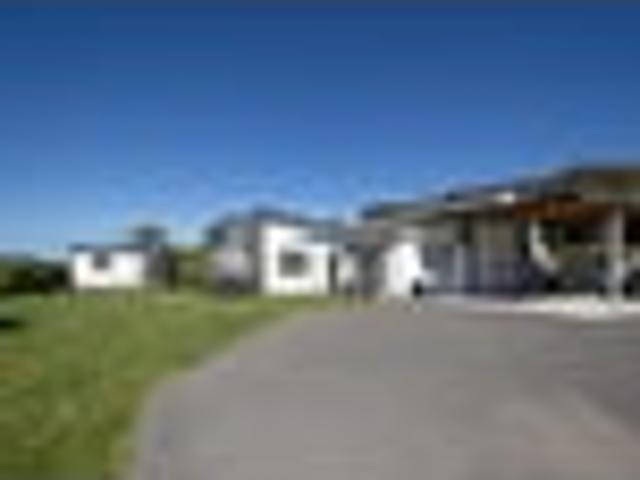 House for sale in Chaslands, Canterbury