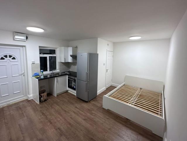 Apartment for rent in London Borough of Redbridge, Greater London
