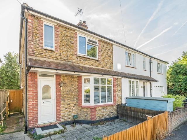 Apartment for rent in Norbiton, Greater London