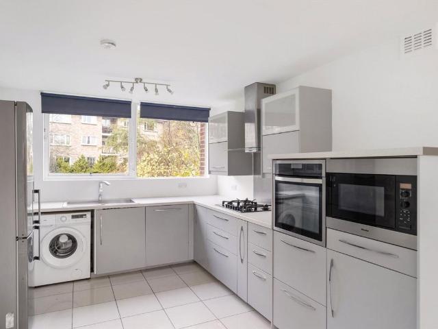 Apartment for rent in London Borough of Croydon, Upper Norwood