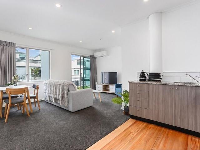 Apartment for rent in Auckland, Oroua County