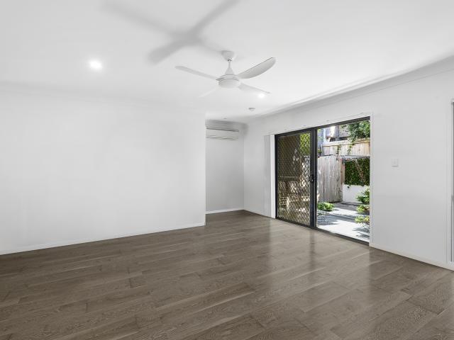 Townhouse for sale in Toombul, Queensland