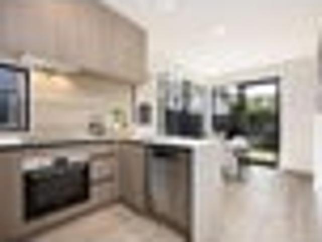 Townhouse for sale in Balmoral