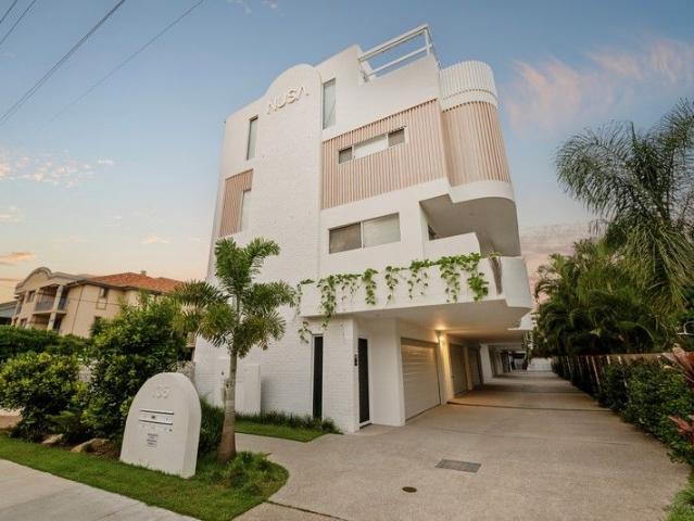 Villa for sale in Fernbrook, Queensland