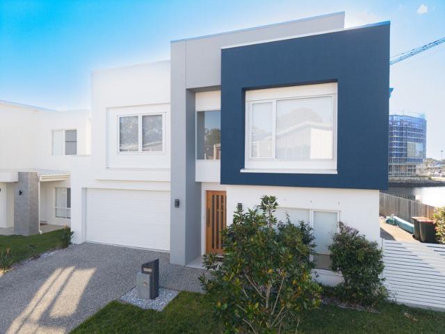 House for sale in Fernbrook, Queensland