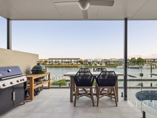 Townhouse for sale in Fernbrook, Queensland
