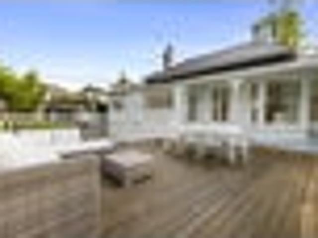 House for sale in Wairau Valley