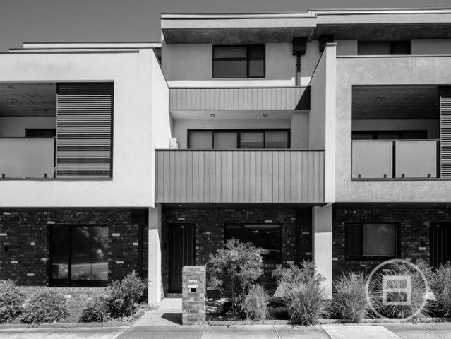 Townhouse for sale in Ascot Vale, Melbourne