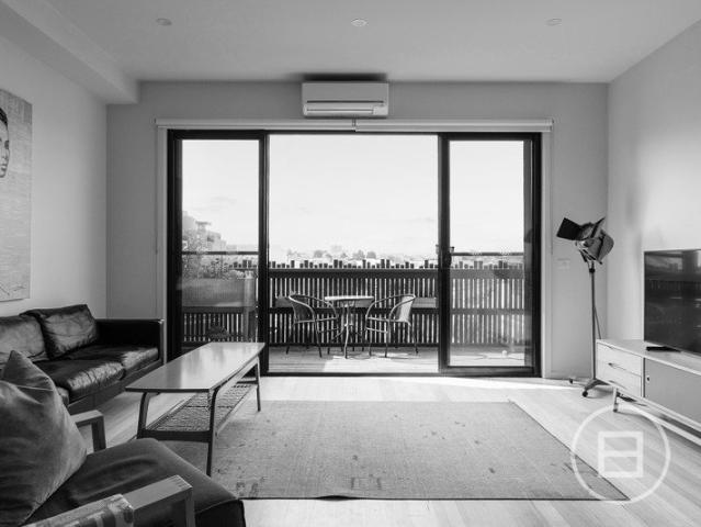 Townhouse for sale in Northcote, Melbourne