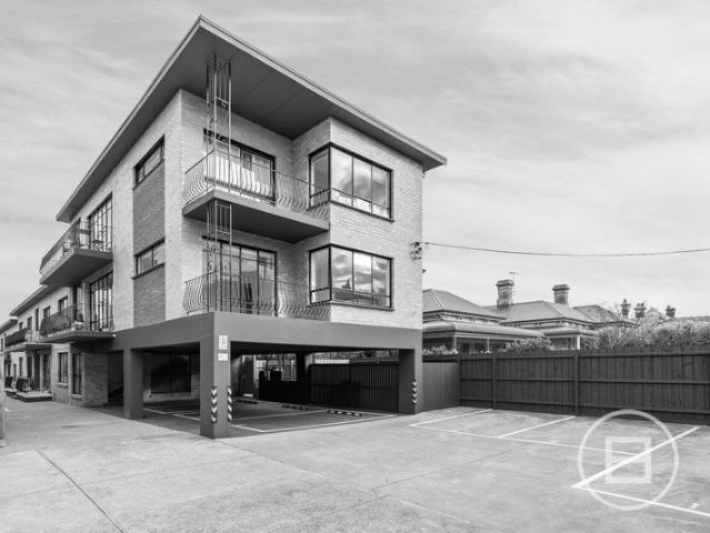 Apartment for sale in Camerons Creek, Victoria