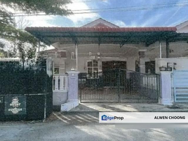 House for sale in Muar, Johor