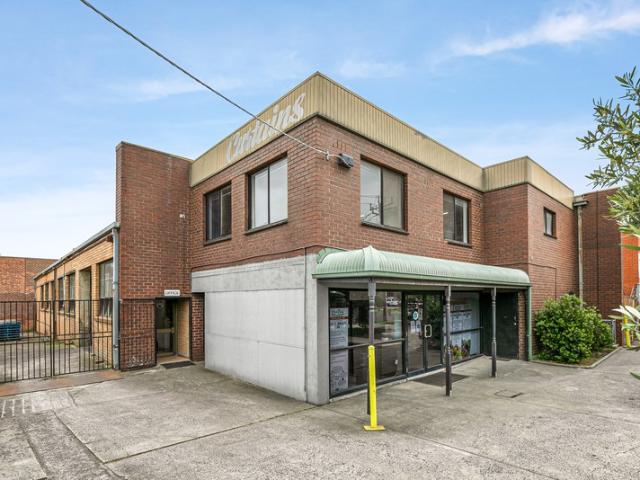 Warehouse for sale in Thomastown, Melbourne