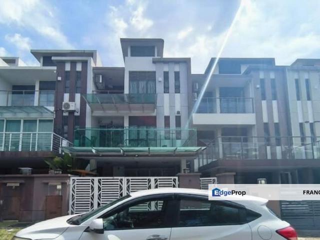 House for sale in Petaling, Subang Jaya