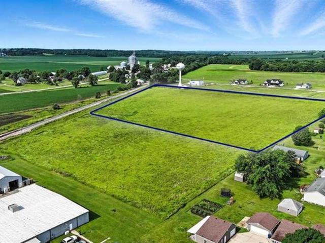 Land for sale in Marengo, Iowa
