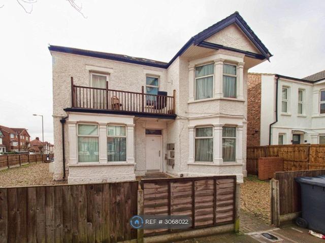 Apartment for rent in The Hyde, Greater London