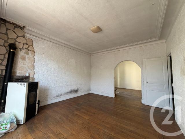 Maison vente à Fontainebleau, Aufferville