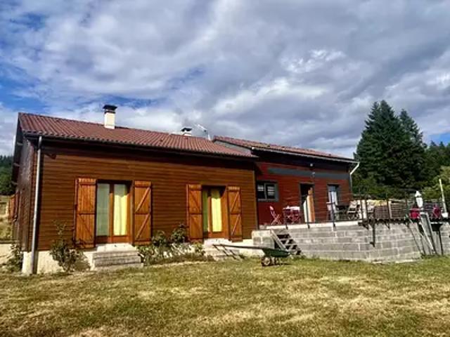 Maison vente à Thiers, Augerolles