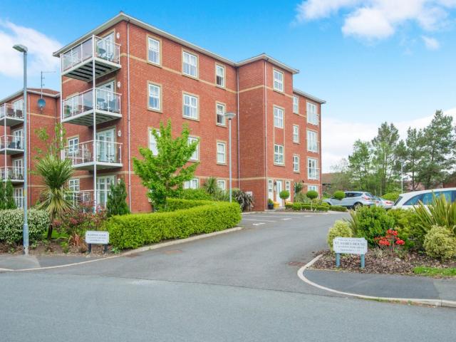 Apartment for rent in Roby Mill, Lancashire