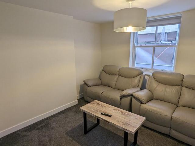 Apartment for rent in Roby Mill, Lancashire