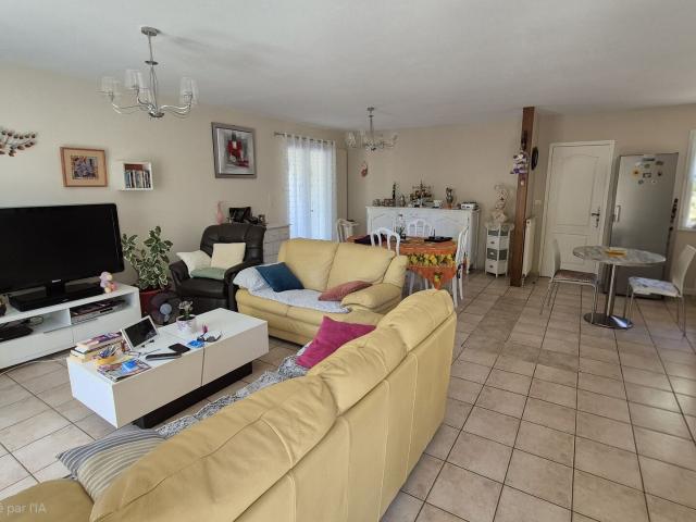 Maison vente à Nontron, Augignac