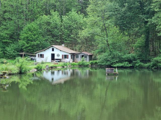 Maison vente à Nontron, Augignac