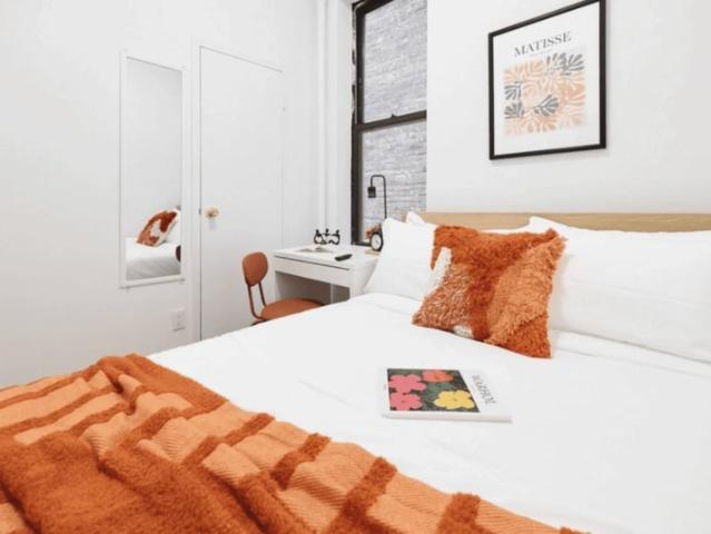 Room for rent in Arverne, New York