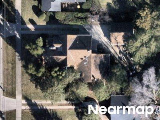 House for sale in Elgin, Illinois