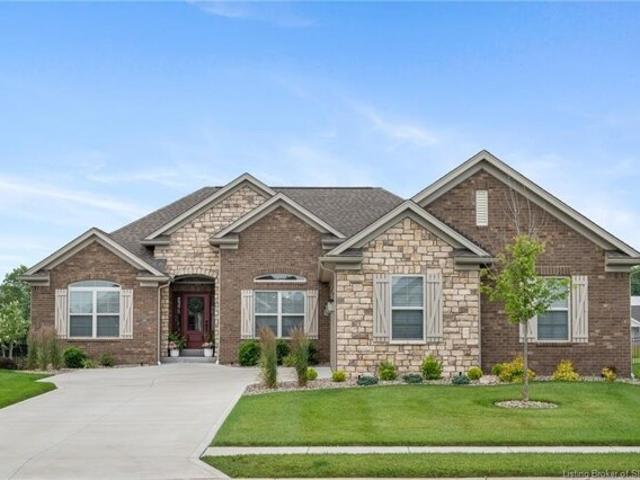 House for sale in Henryville