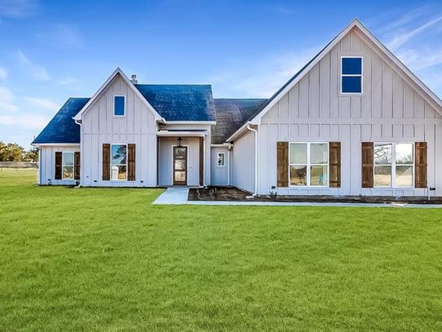 House for sale in Augusta, Kentucky
