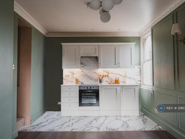 Apartment for rent in East Cliff, Acol