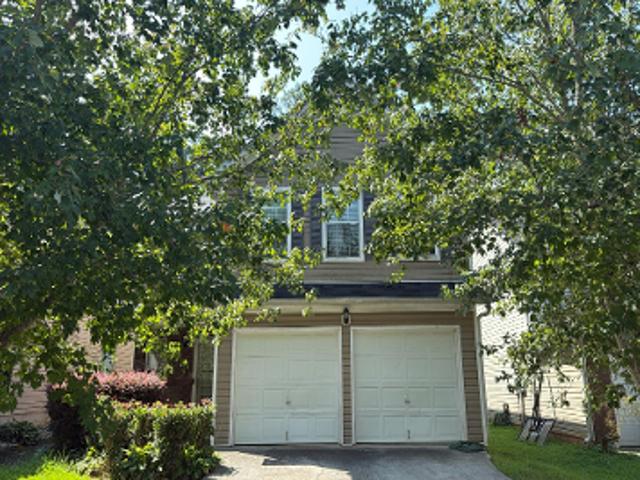 House for sale in Red Oak, Georgia