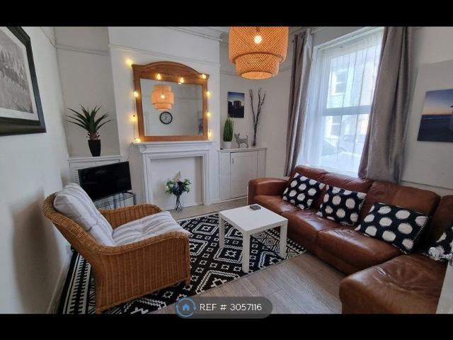 House for rent in Adamsdown, Cardiff