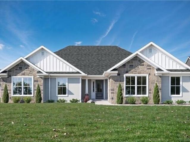 House for sale in Henryville