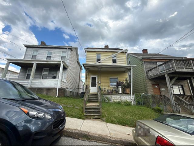 House for sale in Pittsburg, Pennsylvania