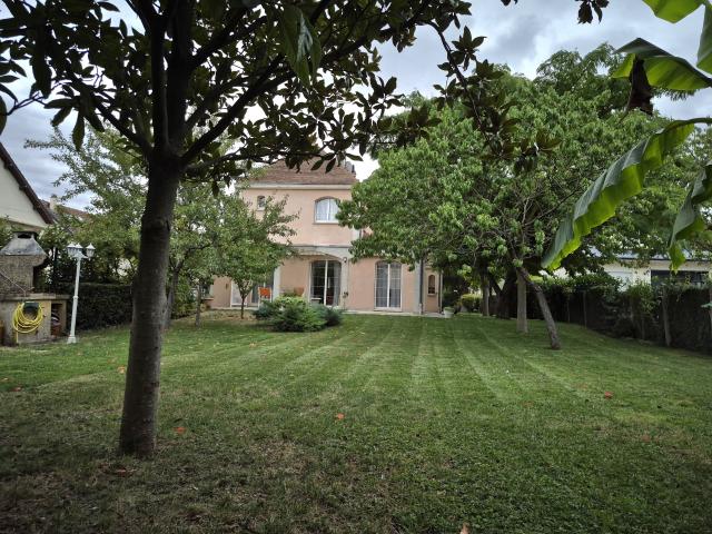Maison vente à Mairie - Vieux-Pays, Aulnay-sous-Bois