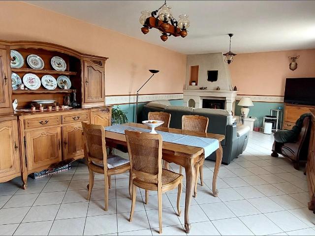Maison vente à Saint-Jean-d'Angély, Aulnay