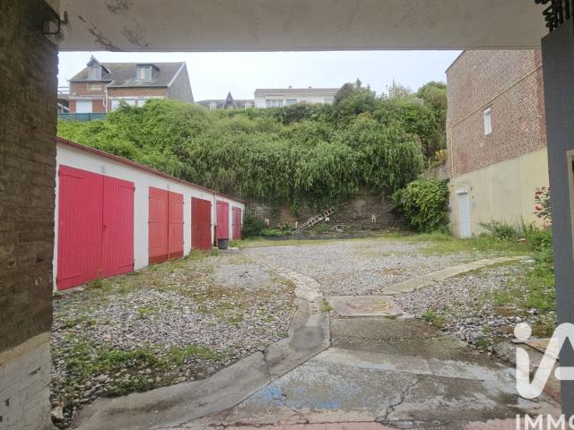 Garage vente à Abbeville, Ault