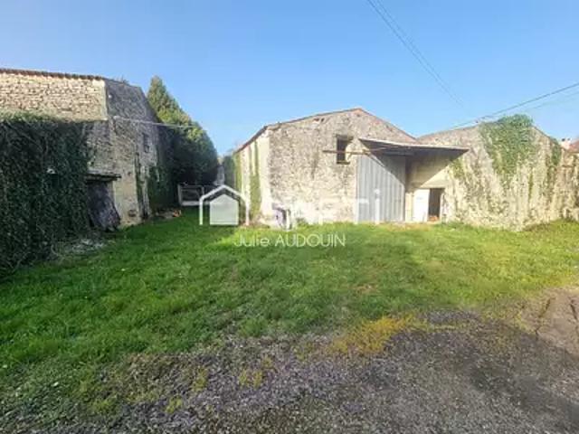 Maison vente à Saint-Jean-d'Angély, Aumagne