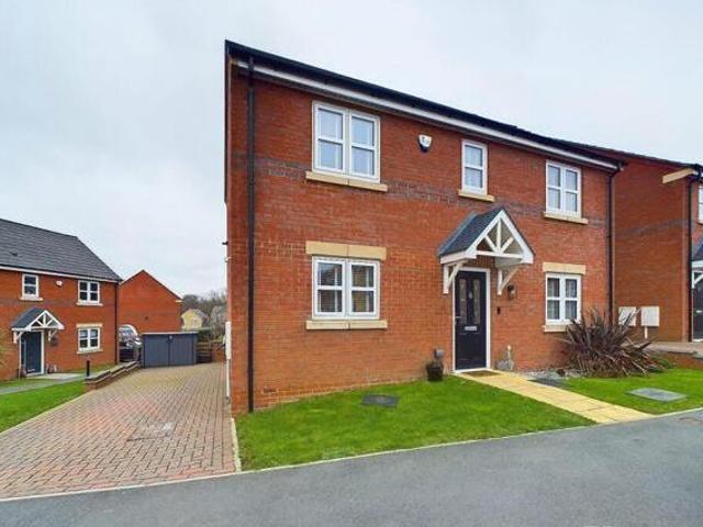 House for sale in Kedleston, East Midlands