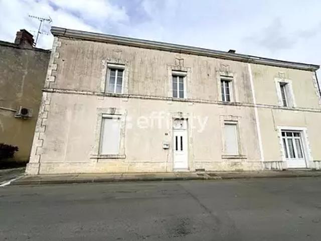 Maison vente à Confolens, Aunac