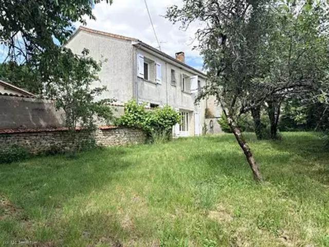 Maison vente à Confolens, Aunac
