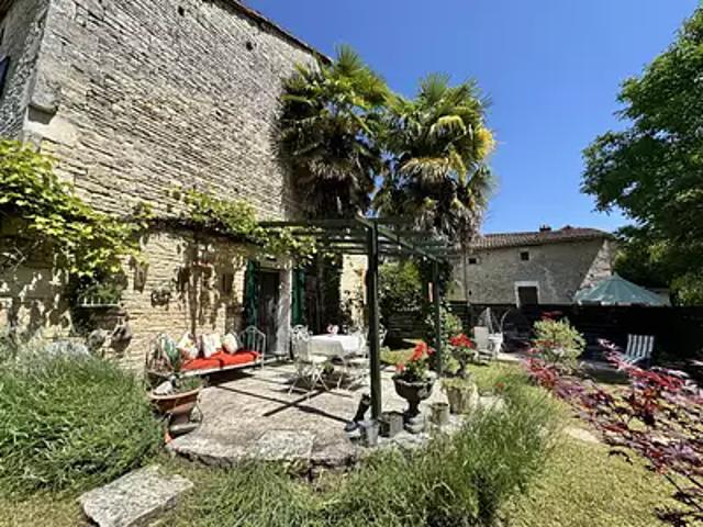 Maison vente à Aunac, Aunac-sur-Charente