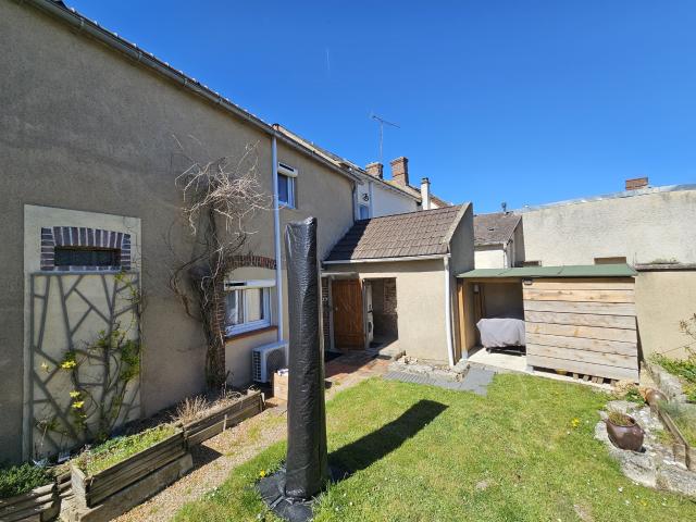 Maison vente à Chartres, Bleury