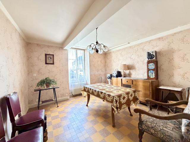 Maison vente à Chartres, Bleury