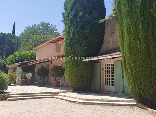 Maison vente à Centre ville, Aups