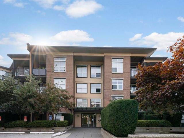 Condo for rent in Surrey, British Columbia