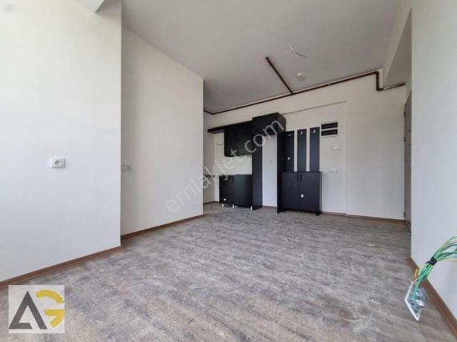 Yeni Mahallesi, Mezitli içerisinde kiralık mülk
