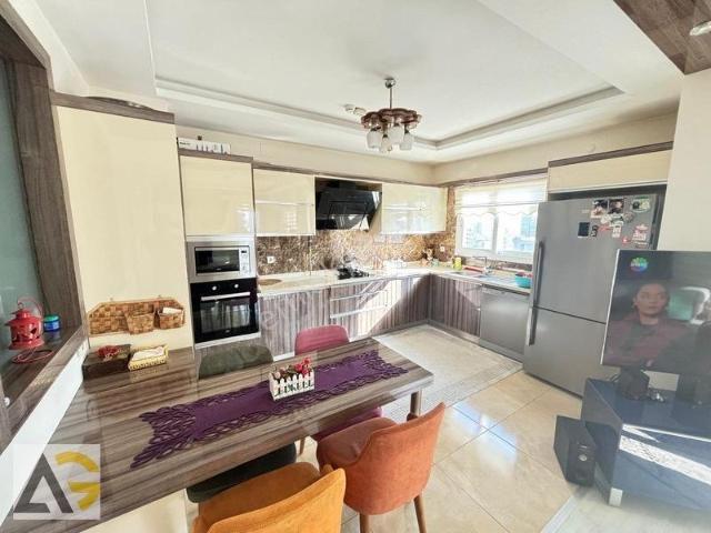 Yenişehir, Mersin içerisinde satılık mülk