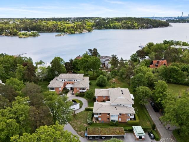 Bostadsrätt till salu i Botkyrka, Stockholm