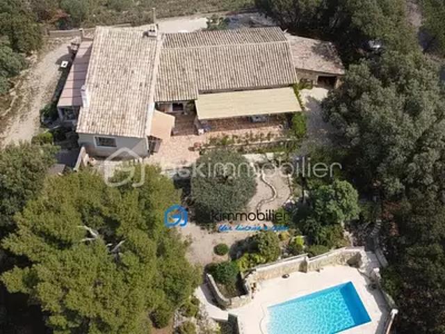 Maison vente à Arles, Aureille
